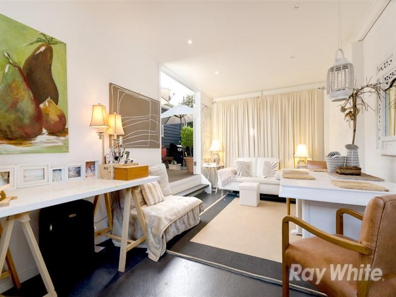 25A Seaview Avenue, Mornington VIC 3931