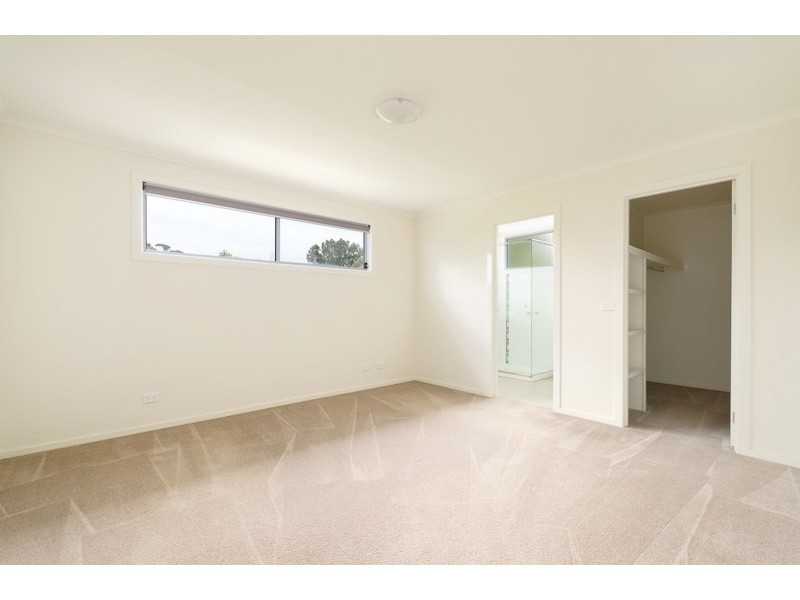 3/35 Spray Street, Mornington VIC 3931