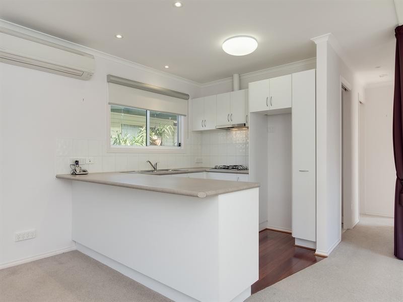 112/98 Bungower Road, Mornington VIC 3931