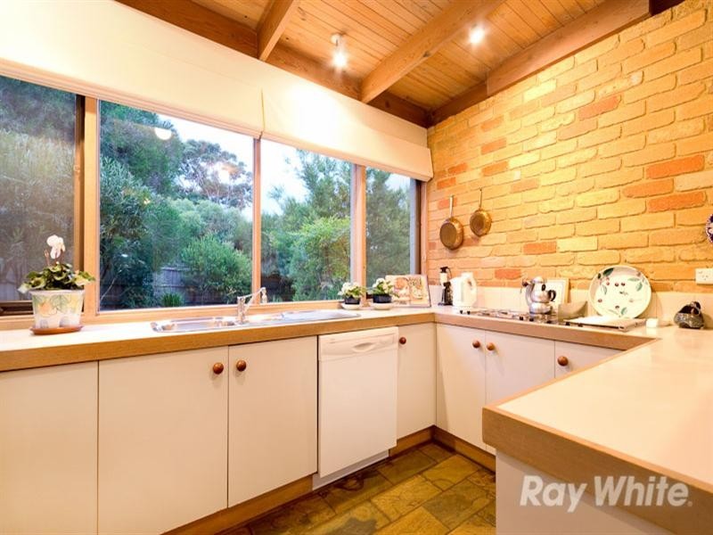 558 Esplanade, Mount Martha VIC 3934