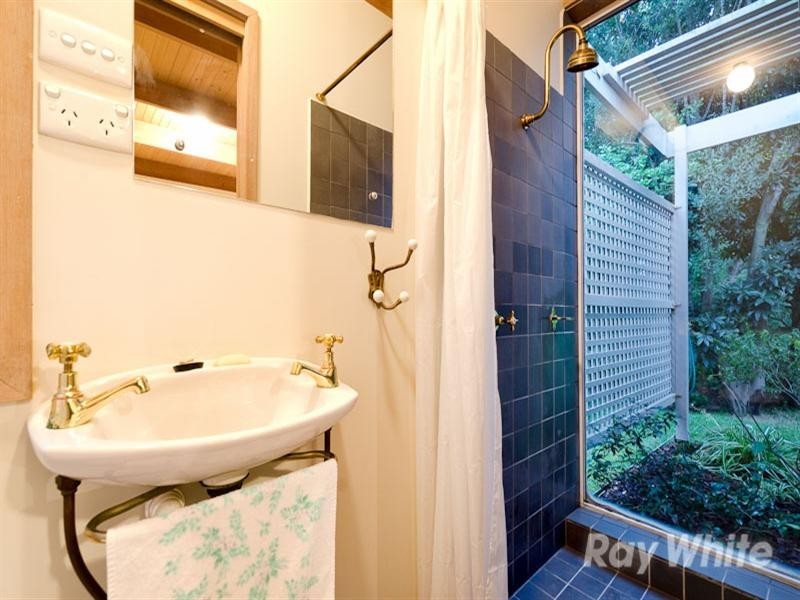 558 Esplanade, Mount Martha VIC 3934