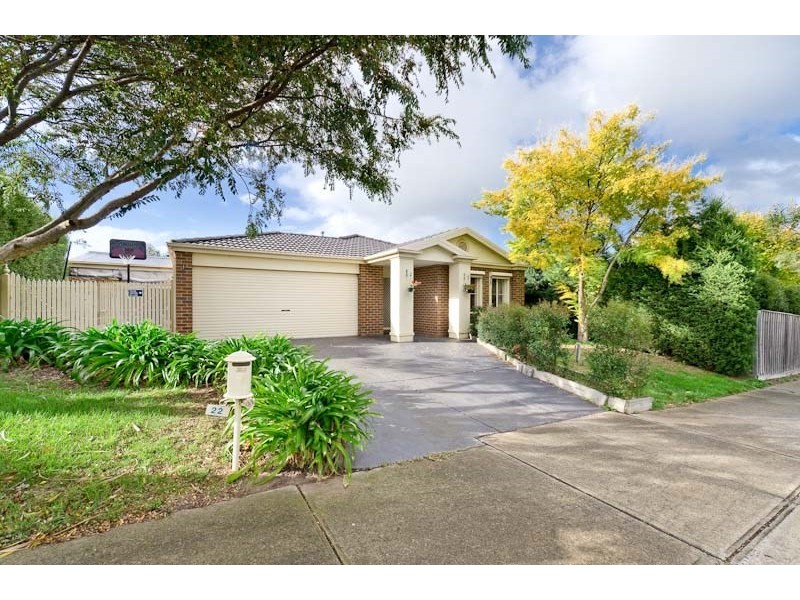 22 Waltham Drive, Mornington VIC 3931
