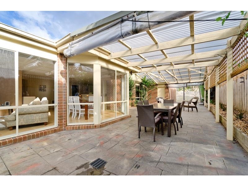 22 Waltham Drive, Mornington VIC 3931