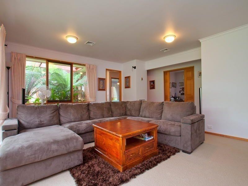 4 Banksia Court, Langwarrin VIC 3910