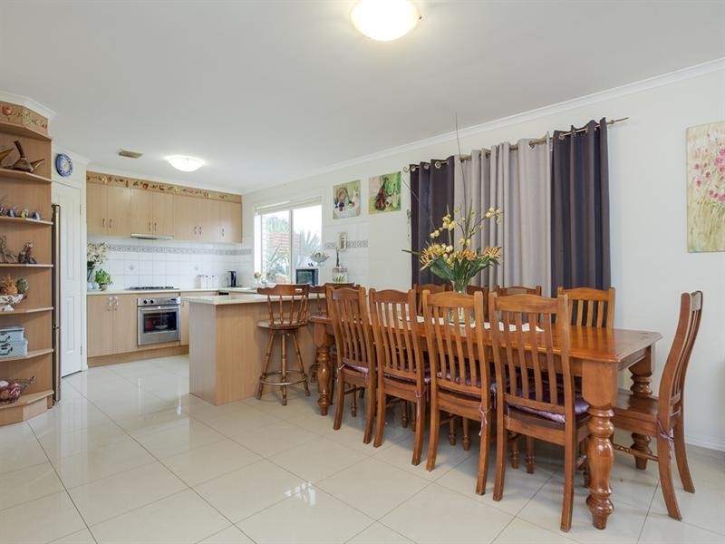 85 St Mitchell Circuit, Mornington VIC 3931