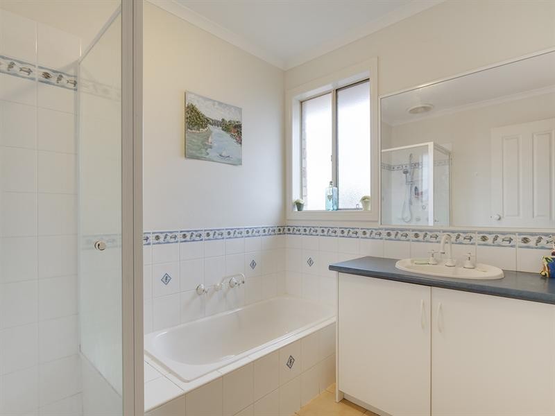 85 St Mitchell Circuit, Mornington VIC 3931