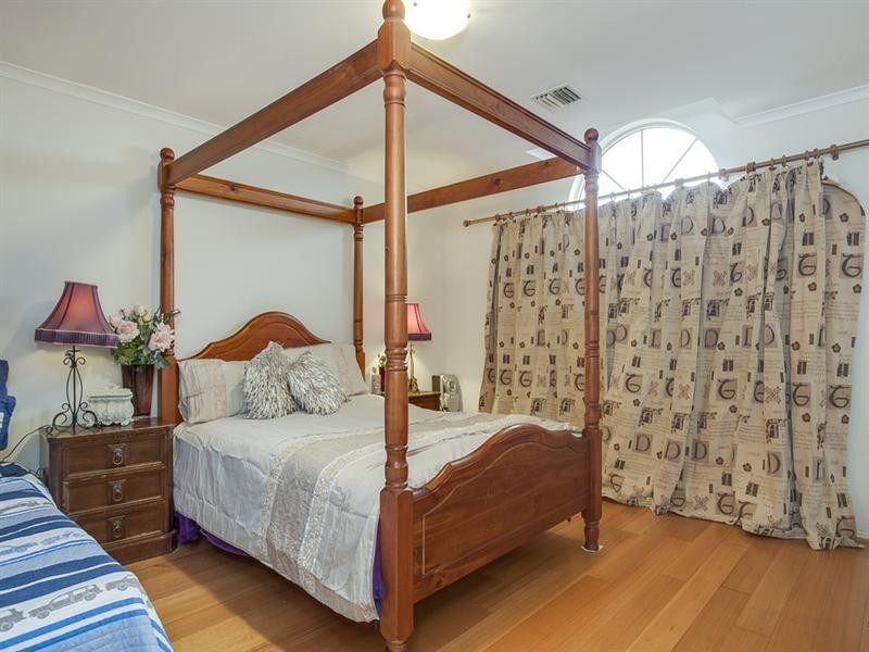 85 St Mitchell Circuit, Mornington VIC 3931