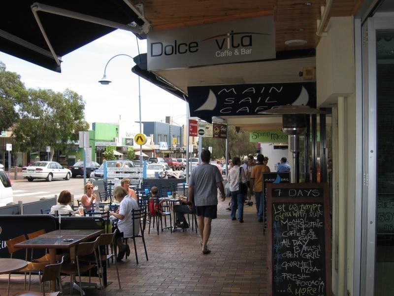 4A Fleming Street, Mornington VIC 3931