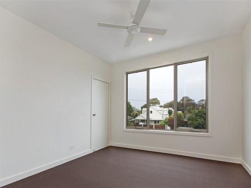 48 Strachans Road, Mornington VIC 3931