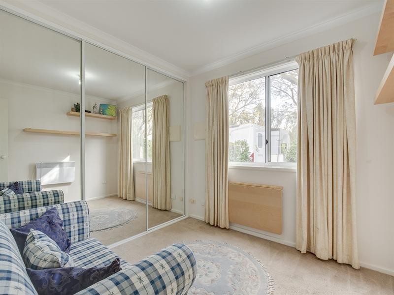 58/98 Bungower Road, Mornington VIC 3931