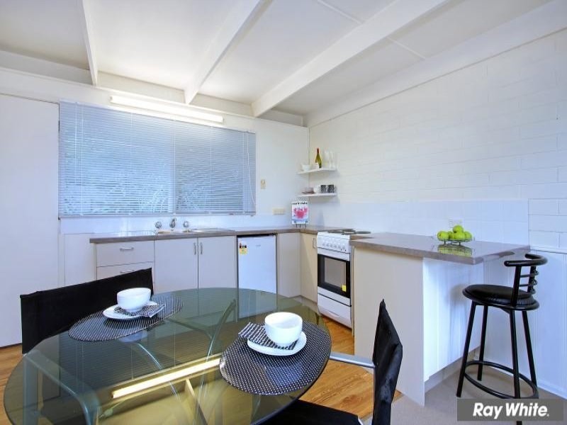 2/18 Separation Street, Mornington VIC 3931