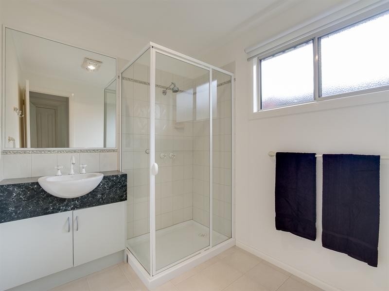 29/98 Bungower Road, Mornington VIC 3931