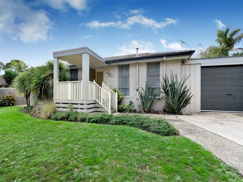 51 Robertson Drive, Mornington VIC 3931