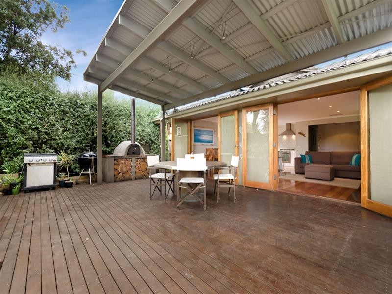 33 Benambra Street, Mornington VIC 3931