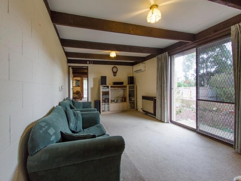 100 Herbert Street, Mornington VIC 3931