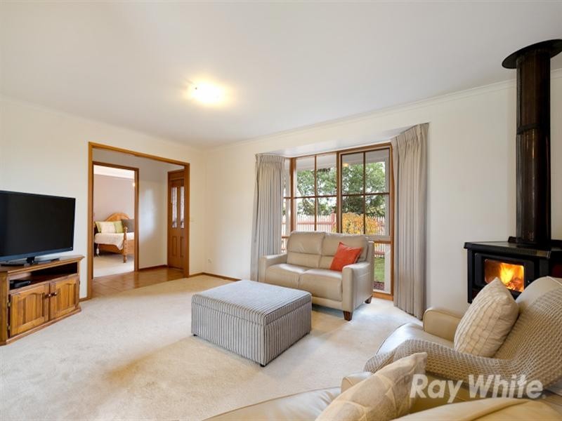 1 Clarendon Drive, Somerville VIC 3912