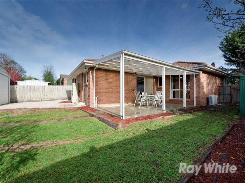 1 Clarendon Drive, Somerville VIC 3912