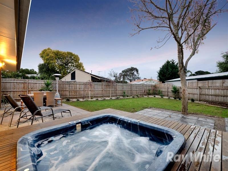 3 Elanora Court, Mornington VIC 3931