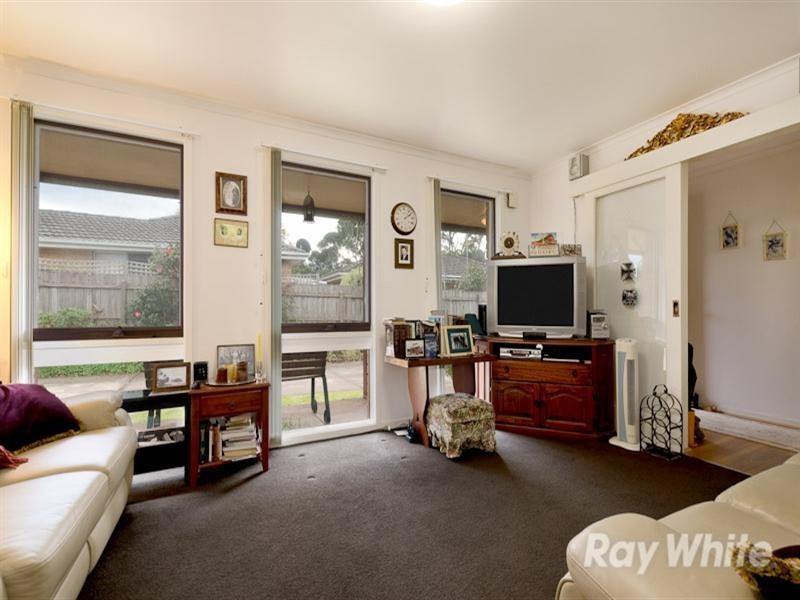 2/7 Beatty Parade, Mornington VIC 3931