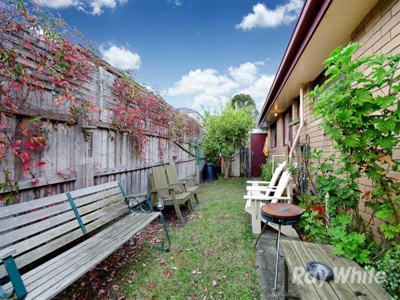 2/7 Beatty Parade, Mornington VIC 3931