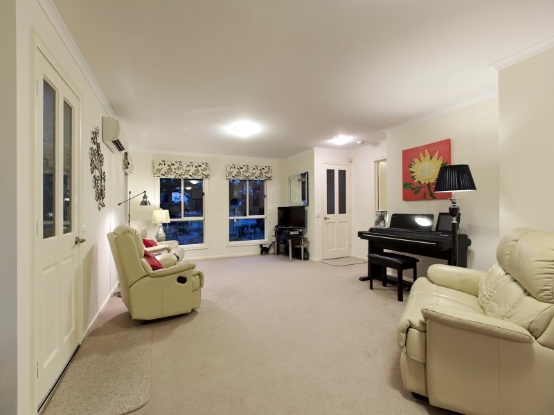 17a/77 Tanti Avenue, Mornington VIC 3931