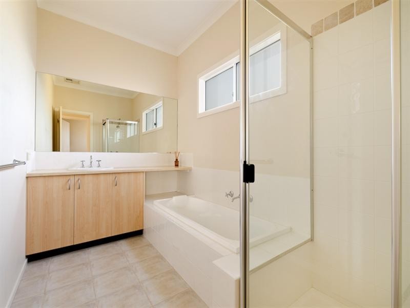 3 Yacht Court, Mornington VIC 3931