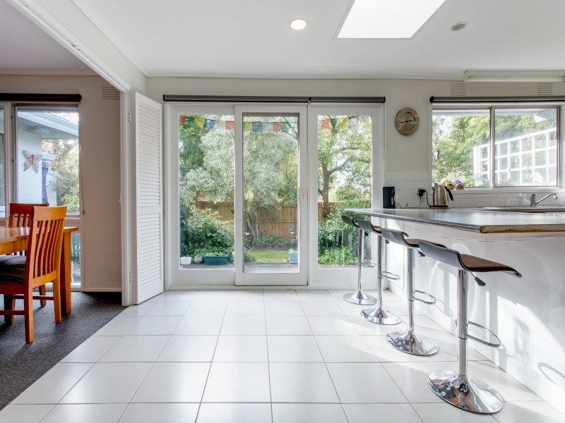 8 Narrung Road, Mount Eliza VIC 3930