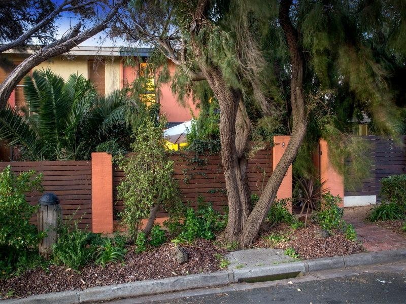 5/5-9 Canterbury Street, Mornington VIC 3931