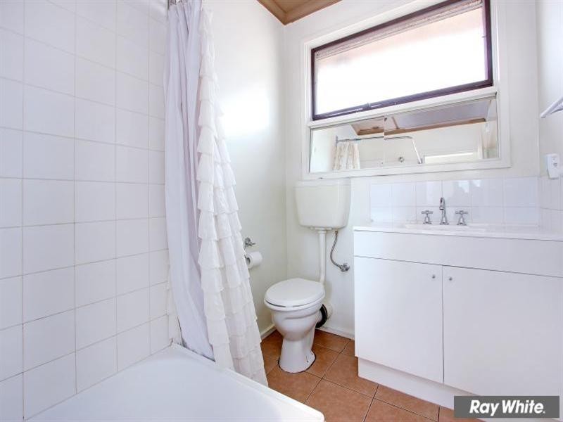 4/18 Lucerne Avenue, Mornington VIC 3931