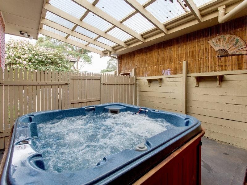 67 Willow Road, Frankston VIC 3199