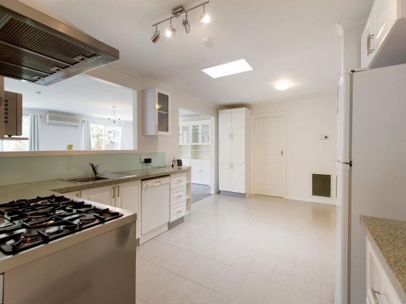 67 Willow Road, Frankston VIC 3199