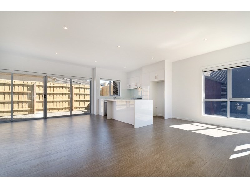 3/12 Frank Street, Safety Beach VIC 3936