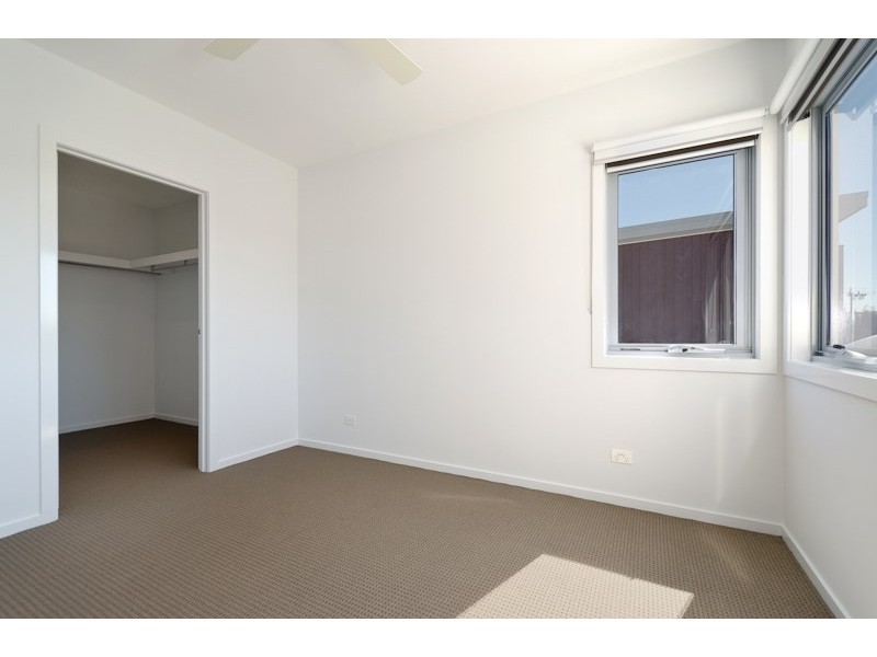 3/12 Frank Street, Safety Beach VIC 3936