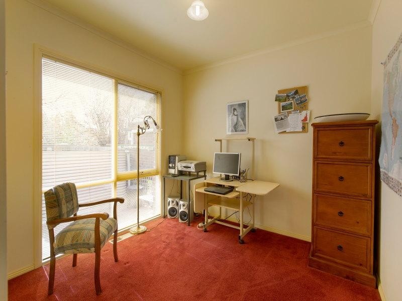 2/41 Spray Street, Mornington VIC 3931