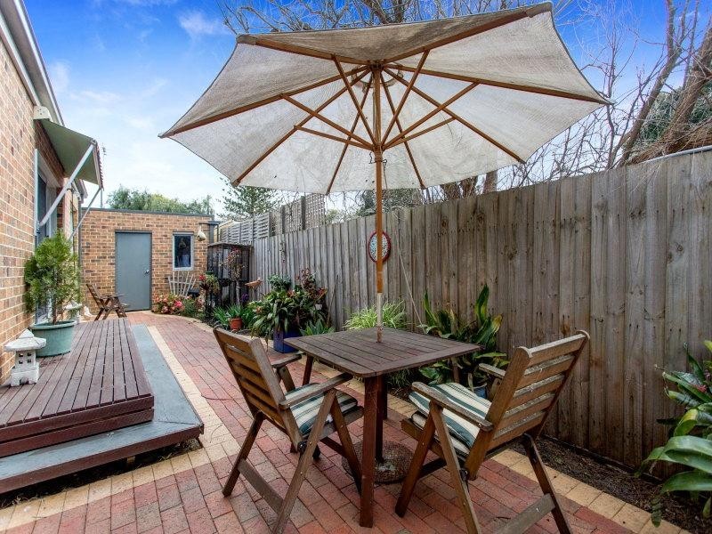 2/41 Spray Street, Mornington VIC 3931