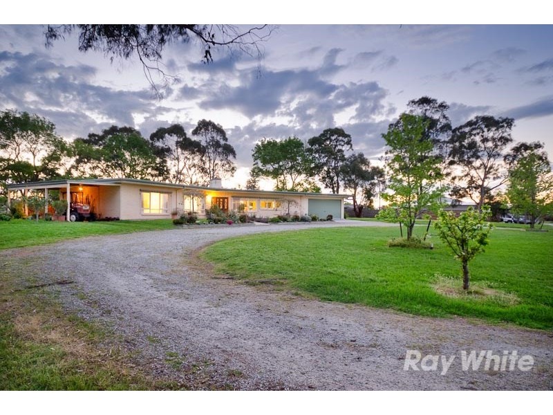 5 Talmara Court, Mount Martha VIC 3934