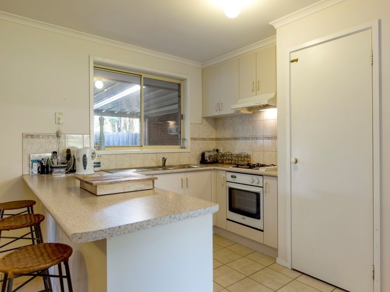 22 Robin Hill Drive, Mornington VIC 3931