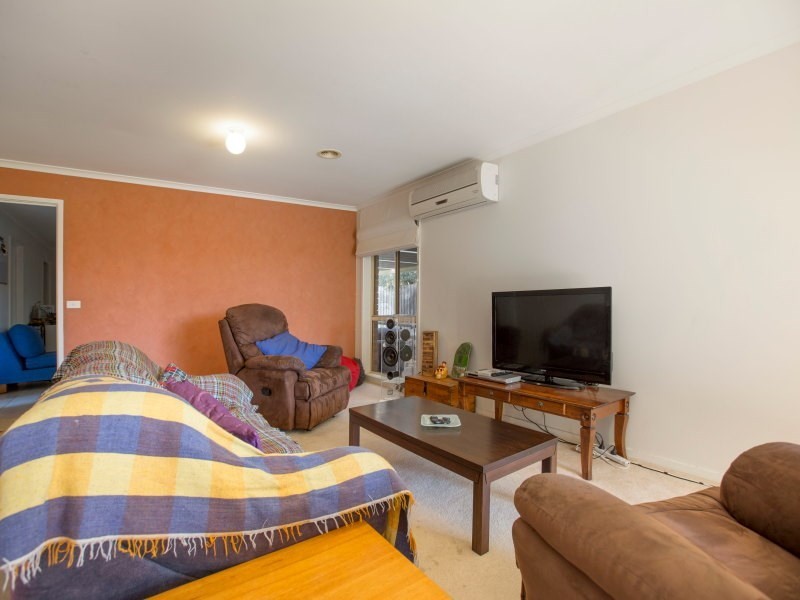 22 Robin Hill Drive, Mornington VIC 3931