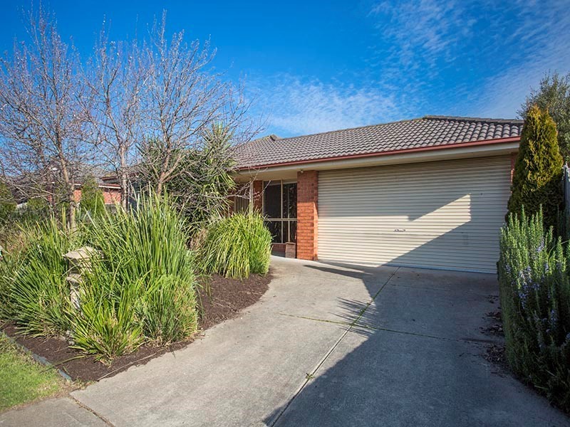 22 Robin Hill Drive, Mornington VIC 3931