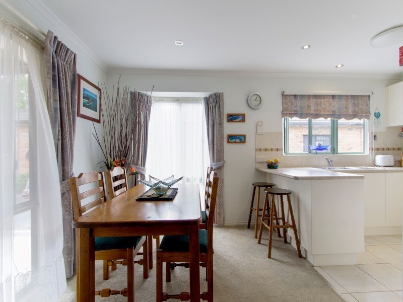 27/98 Bungower Road, Mornington VIC 3931