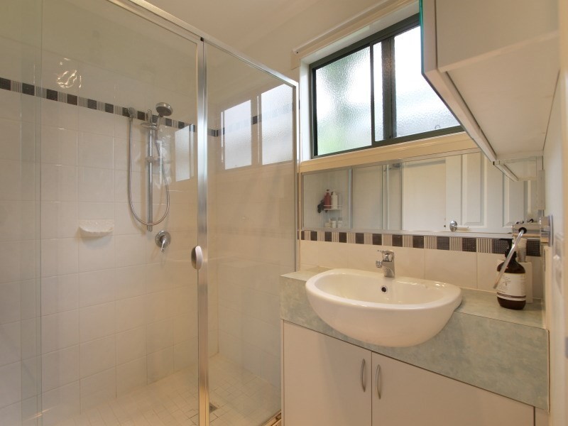 27/98 Bungower Road, Mornington VIC 3931