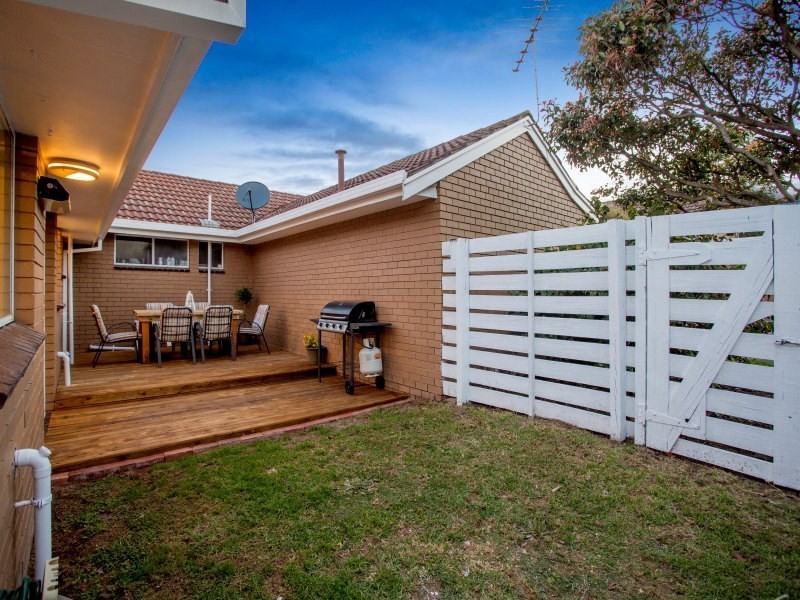 3/11-13 Johns Road, Mornington VIC 3931