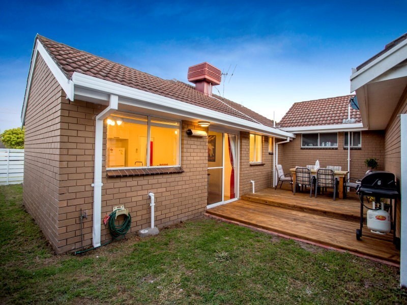 3/11-13 Johns Road, Mornington VIC 3931