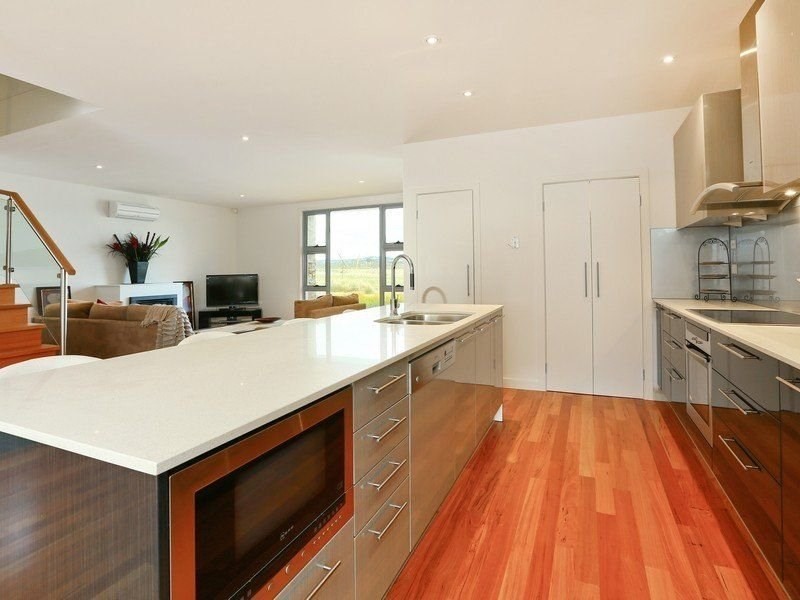 18 Anchorage Avenue, Safety Beach VIC 3936