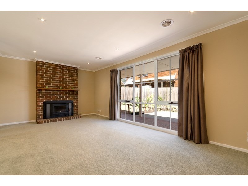 7 Summerhill Crescent, Mount Eliza VIC 3930