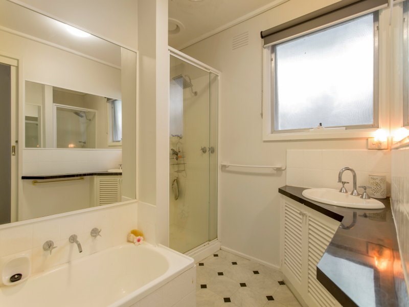 8A Narrung Road, Mount Eliza VIC 3930