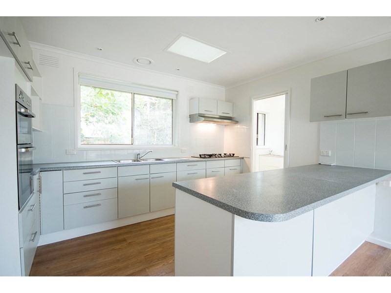 28 Redbourne Avenue, Mount Eliza VIC 3930