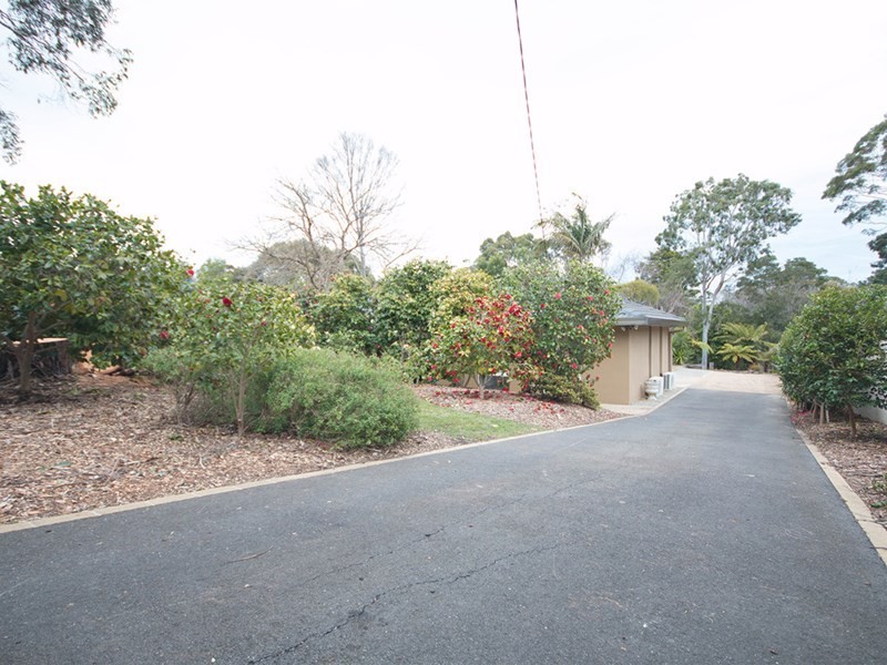 28 Redbourne Avenue, Mount Eliza VIC 3930