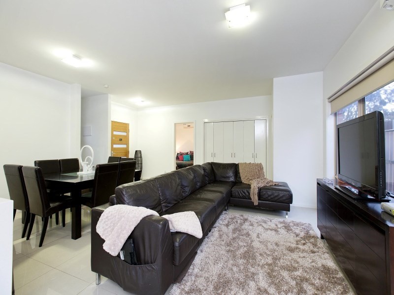 2/14 Napier Street, Mornington VIC 3931