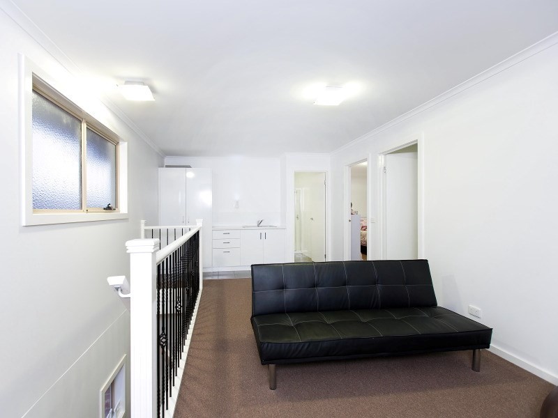 2/14 Napier Street, Mornington VIC 3931